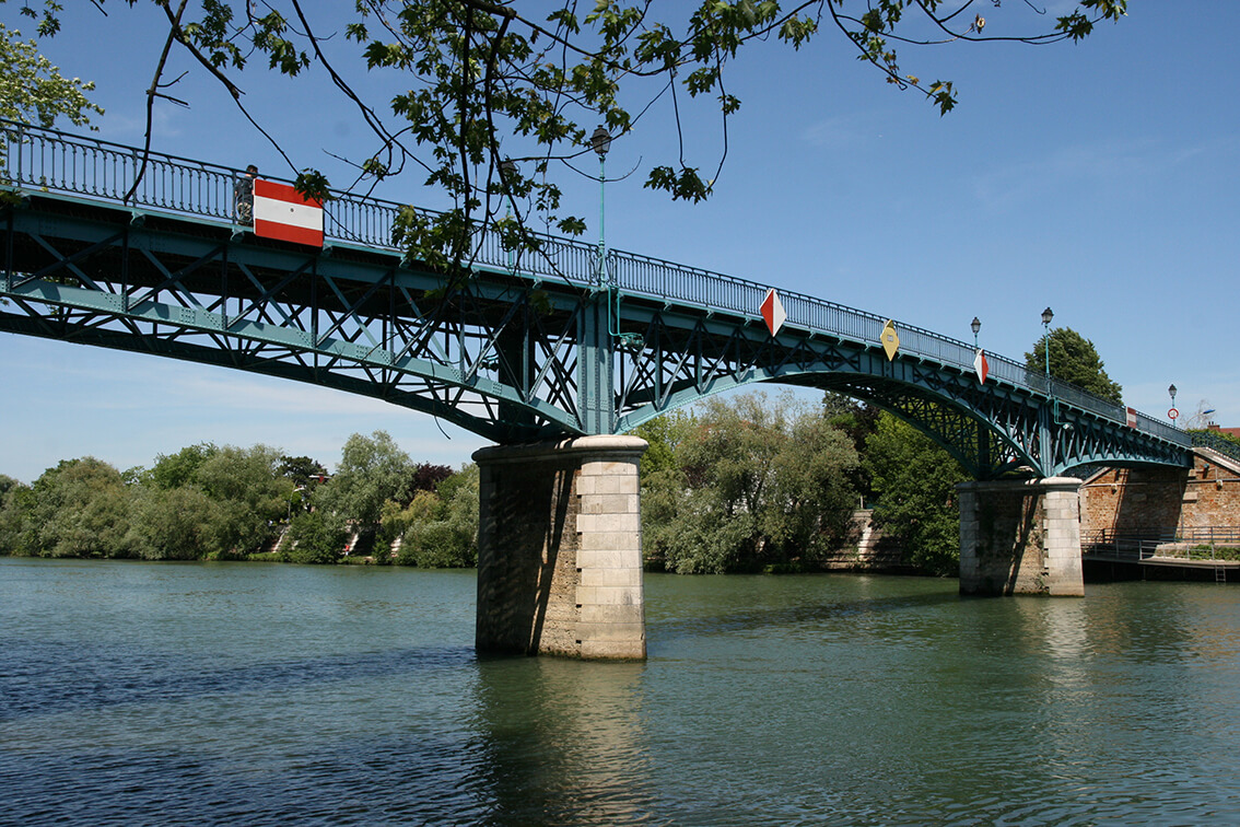 La passerelle de Bry-sur-Marne